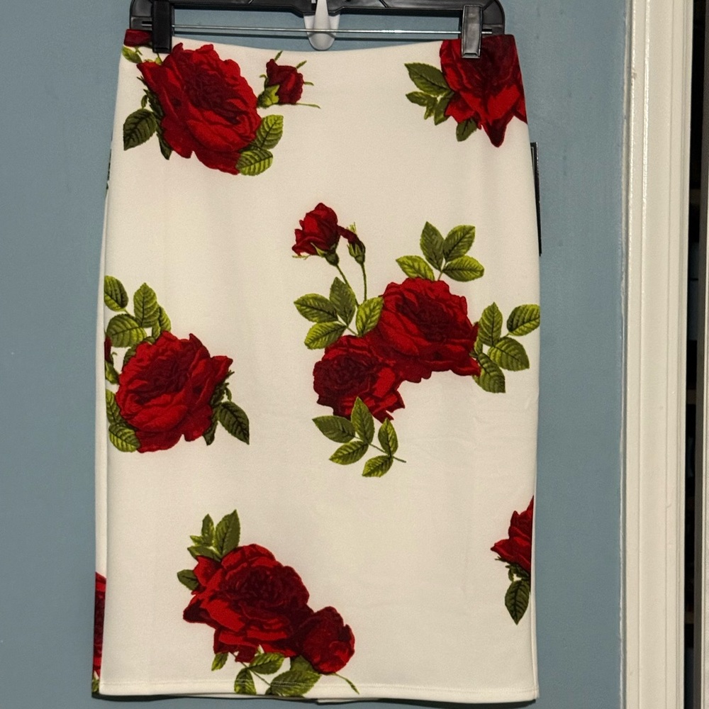 NYC Red Floral A-Line Skirt
